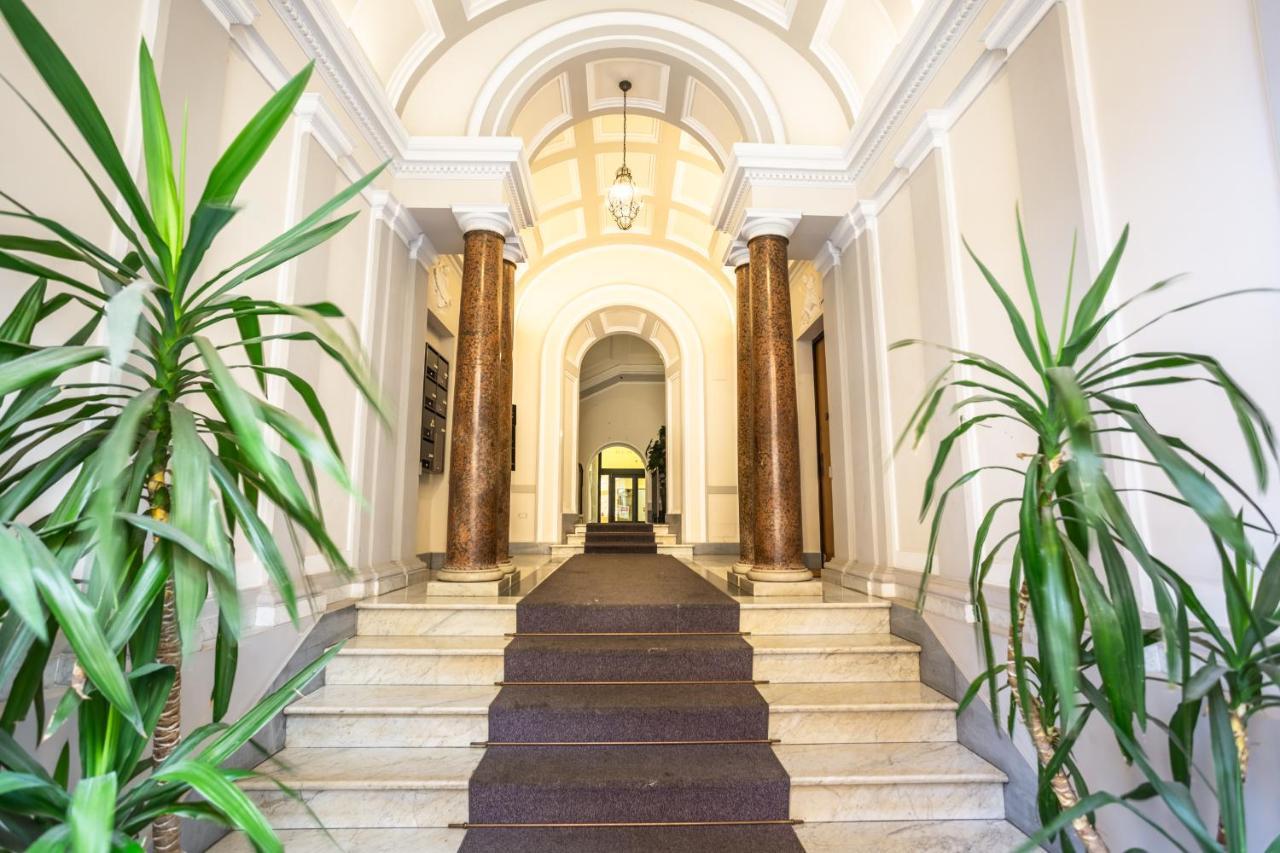 Luxury Inn Opera Rom Exterior foto