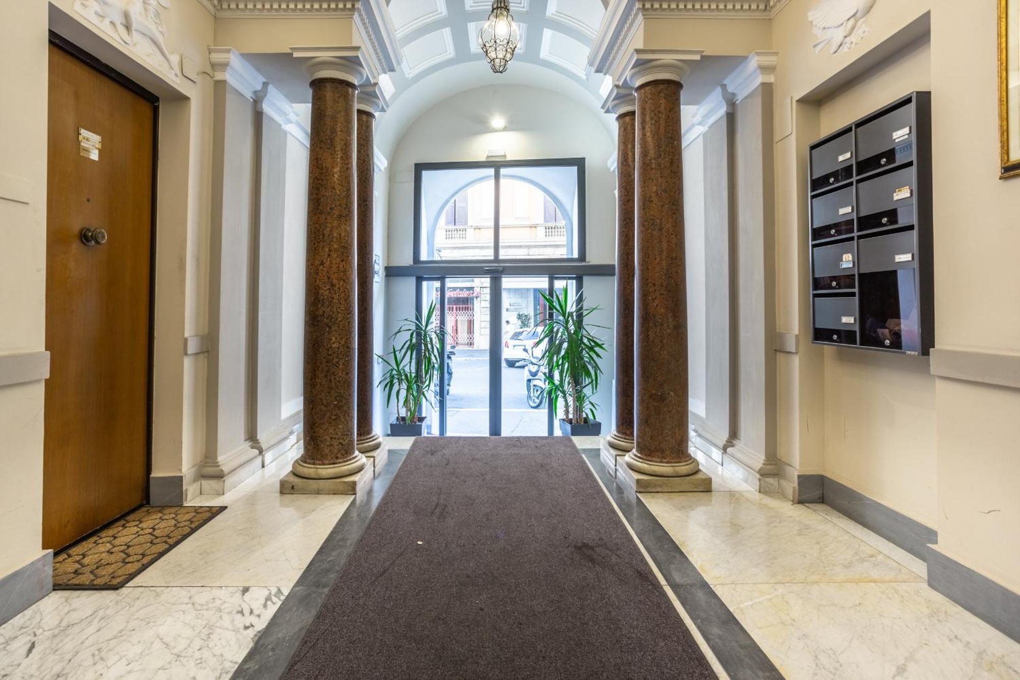 Luxury Inn Opera Rom Exterior foto